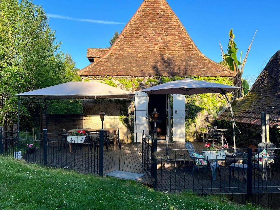 Domaine Le Manoir, Gites De Charme Et De Caractere Avec Piscines Privatisees Et Spa Nordique Fossemagne エクステリア 写真