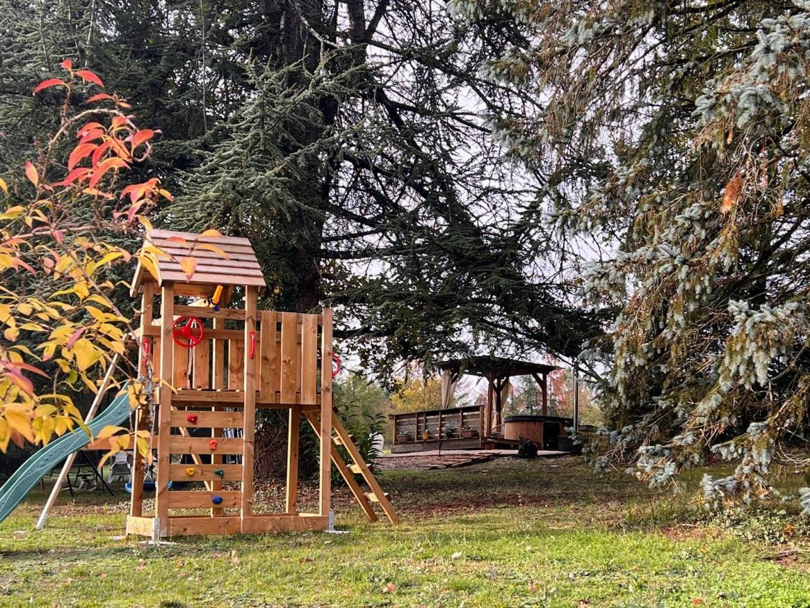 Domaine Le Manoir, Gites De Charme Et De Caractere Avec Piscines Privatisees Et Spa Nordique Fossemagne エクステリア 写真